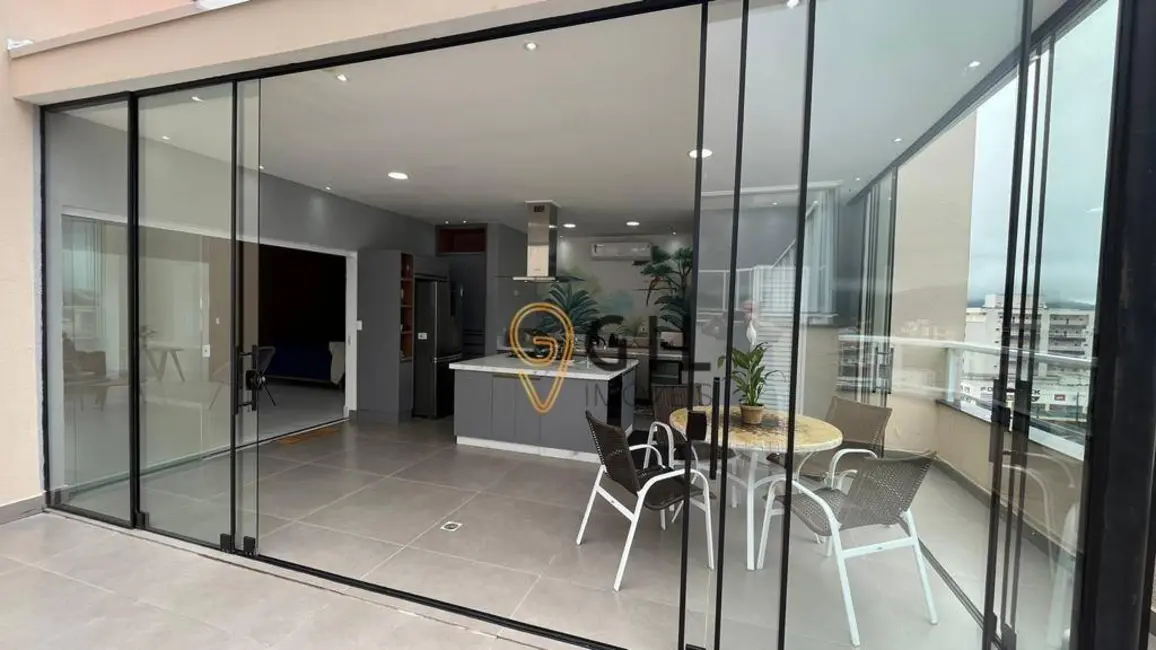 Foto 1 de Apartamento com 3 quartos à venda, 233m2 em Centro, Ubatuba - SP