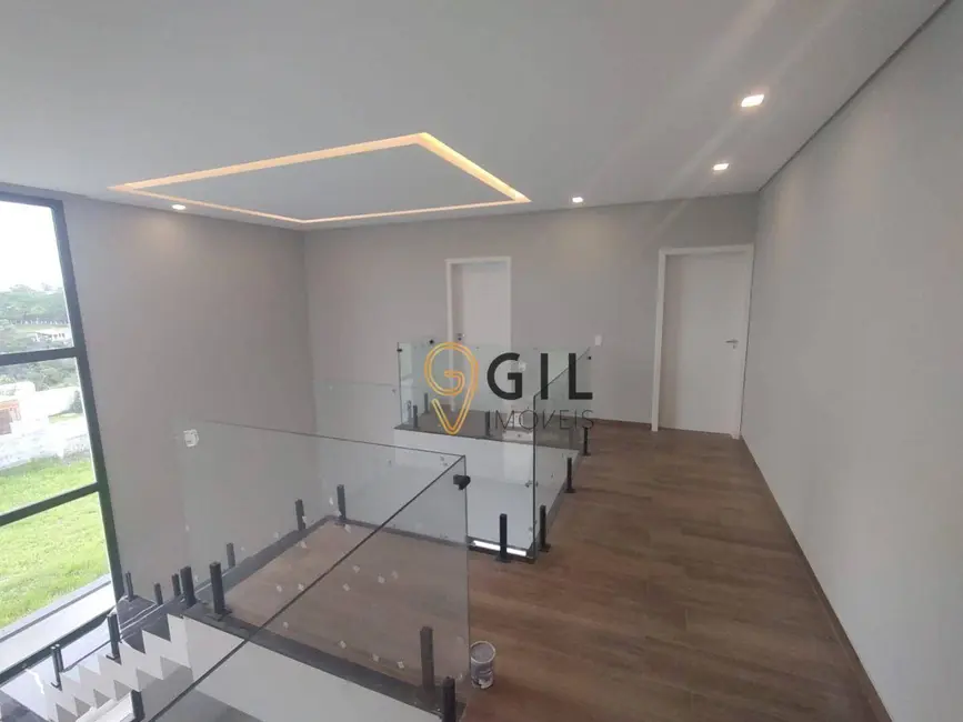 Foto 8 de Sobrado com 3 quartos à venda, 360m2 em Cacapava - SP