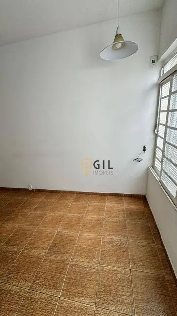 Foto 4 de Casa com 3 quartos à venda, 200m2 em Jardim Jacinto, Jacarei - SP