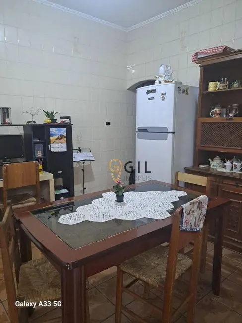 Foto 5 de Casa com 2 quartos à venda, 137m2 em Jardim Paraíso, Jacarei - SP