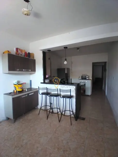 Foto 4 de Sobrado com 4 quartos à venda, 129m2 em Cidade Nova Jacareí, Jacarei - SP