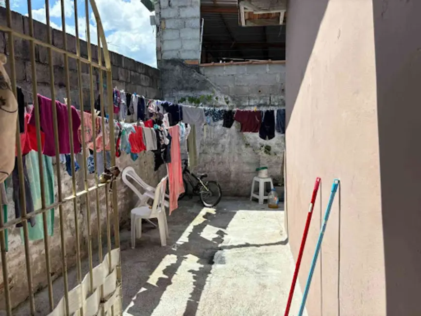 Foto 6 de Casa com 2 quartos à venda, 203m2 em São João, Jacarei - SP