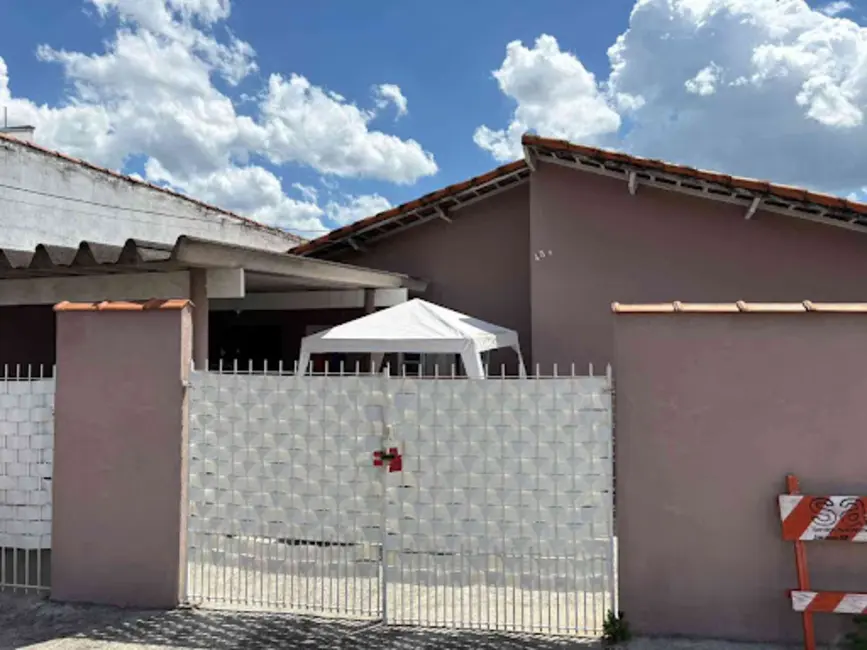 Foto 1 de Casa com 2 quartos à venda, 203m2 em São João, Jacarei - SP
