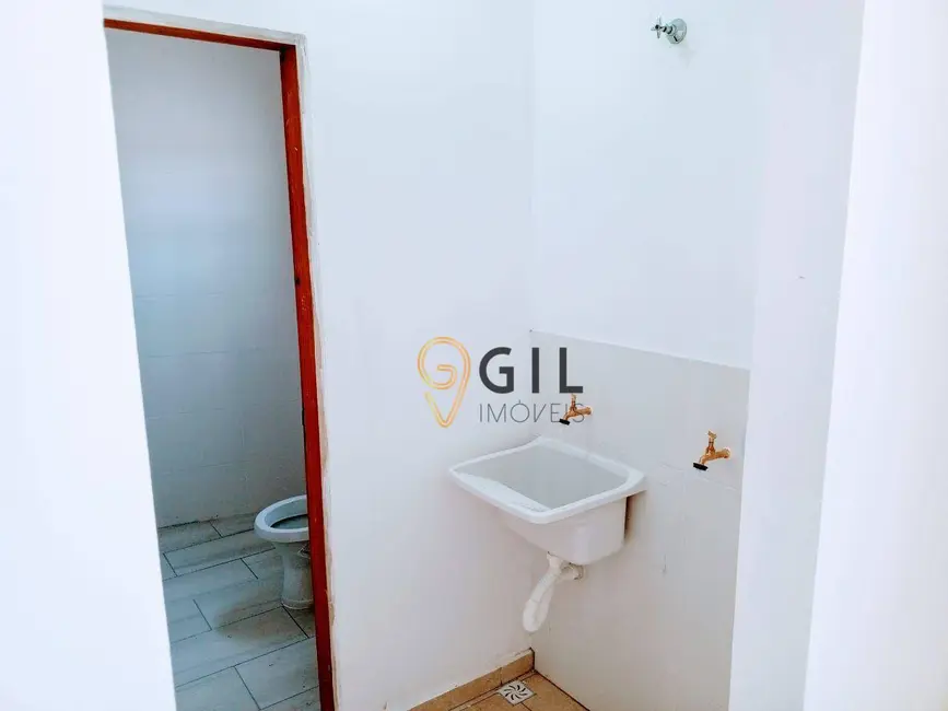 Foto 6 de Kitnet com 1 quarto para alugar, 50m2 em Vila Ayrosa, São Paulo - SP