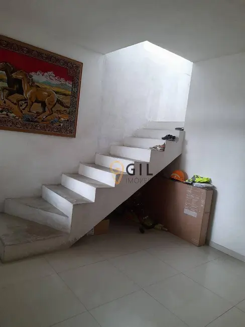 Foto 9 de Sobrado com 3 quartos à venda, 192m2 em Parque dos Príncipes, Jacarei - SP