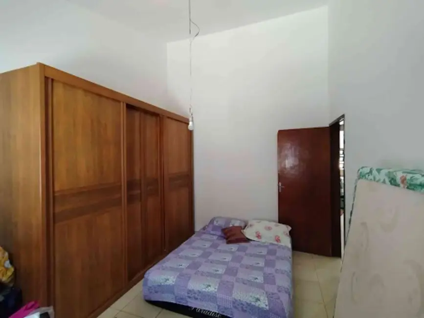 Foto 9 de Casa com 3 quartos à venda, 360m2 em Vila Atlântica, Caraguatatuba - SP