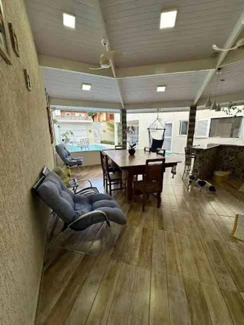 Foto 8 de Sobrado com 4 quartos à venda, 490m2 em Cidade Jardim, Jacarei - SP