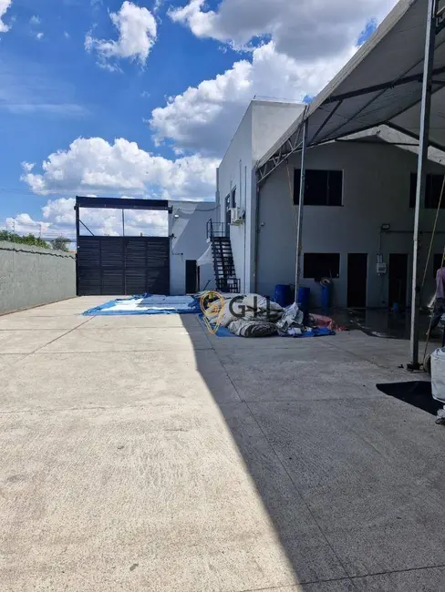 Foto 5 de Armazém / Galpão para alugar, 2000m2 em Jardim Santa Maria, Jacarei - SP