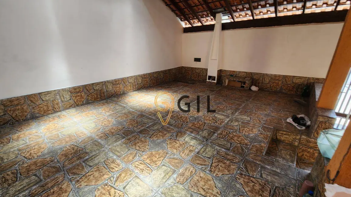 Casa com 2 quartos à venda, 200m2 em Conjunto São Benedito, Jacarei - SP - imagem 7 Foto 7 de Casa com 2 quartos à venda, 200m2 em Conjunto São Benedito, Jacarei - SP