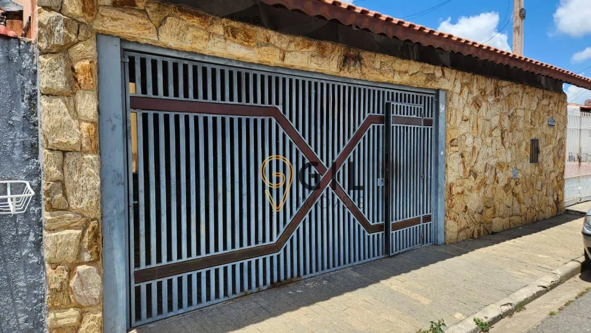 Foto 1 de Casa com 2 quartos à venda, 200m2 em Conjunto São Benedito, Jacarei - SP