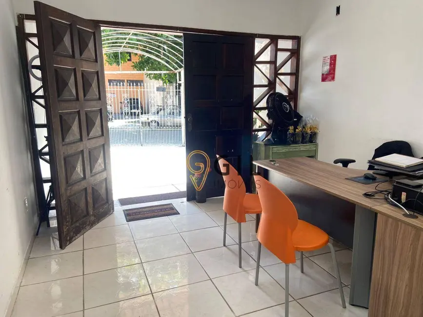 Foto 6 de Casa com 4 quartos à venda, 325m2 em Jardim Flórida, Jacarei - SP