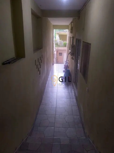 Sobrado com 5 quartos à venda, 150m2 em Quitaúna, Osasco - SP - imagem 7 Foto 7 de Sobrado com 5 quartos à venda, 150m2 em Quitaúna, Osasco - SP