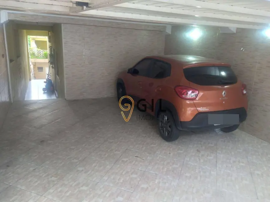Sobrado com 5 quartos à venda, 150m2 em Quitaúna, Osasco - SP - imagem 3 Foto 3 de Sobrado com 5 quartos à venda, 150m2 em Quitaúna, Osasco - SP