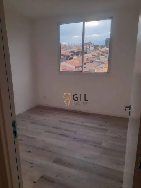 Apartamento com 2 quartos para alugar, 44m2 em Cidade Salvador, Jacarei - SP - imagem 3 Foto 3 de Apartamento com 2 quartos para alugar, 44m2 em Cidade Salvador, Jacarei - SP