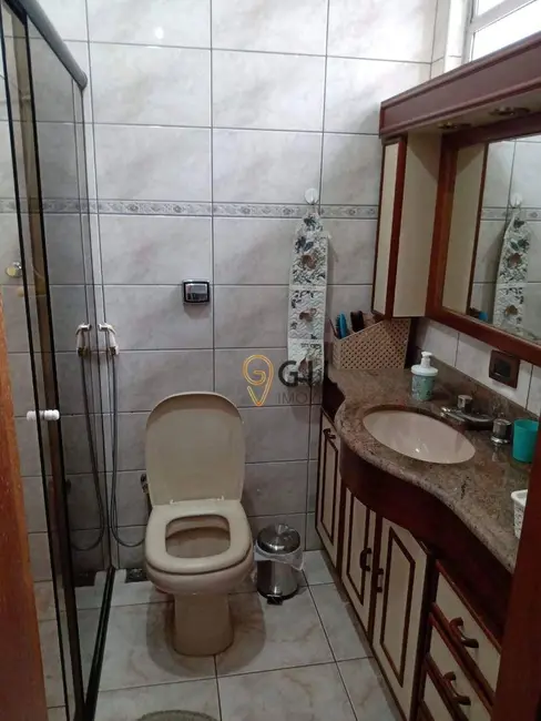 Foto 8 de Casa com 3 quartos à venda, 187m2 em Jardim Mesquita, Jacarei - SP