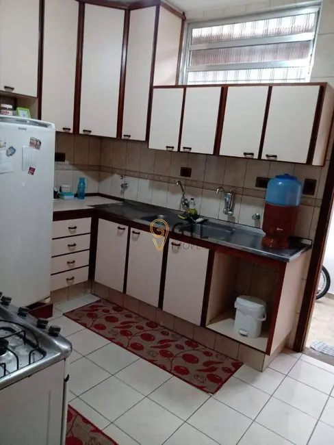 Foto 2 de Casa com 3 quartos à venda, 187m2 em Jardim Mesquita, Jacarei - SP