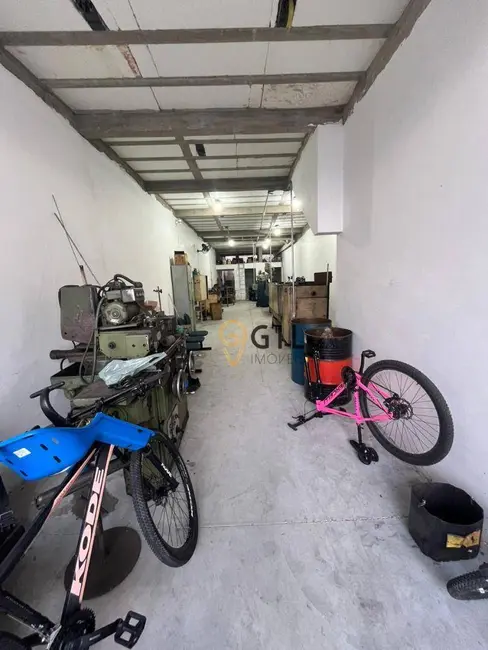 Foto 9 de Sobrado com 3 quartos à venda, 250m2 em Jardim Califórnia, Jacarei - SP