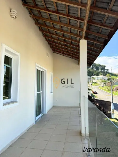 Foto 8 de Sobrado com 3 quartos à venda e para alugar, 1000m2 em Jacarei - SP