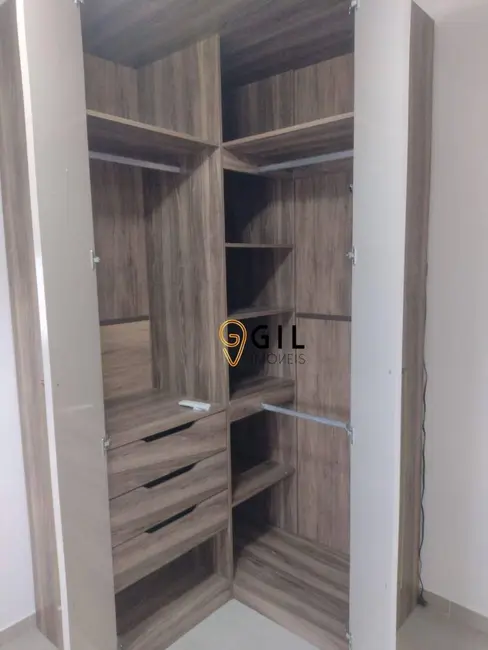 Apartamento com 3 quartos para alugar, 72m2 em Centro, Jacarei - SP - imagem 3 Foto 3 de Apartamento com 3 quartos para alugar, 72m2 em Centro, Jacarei - SP