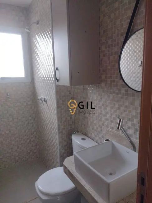 Apartamento com 3 quartos para alugar, 72m2 em Centro, Jacarei - SP - imagem 5 Foto 5 de Apartamento com 3 quartos para alugar, 72m2 em Centro, Jacarei - SP