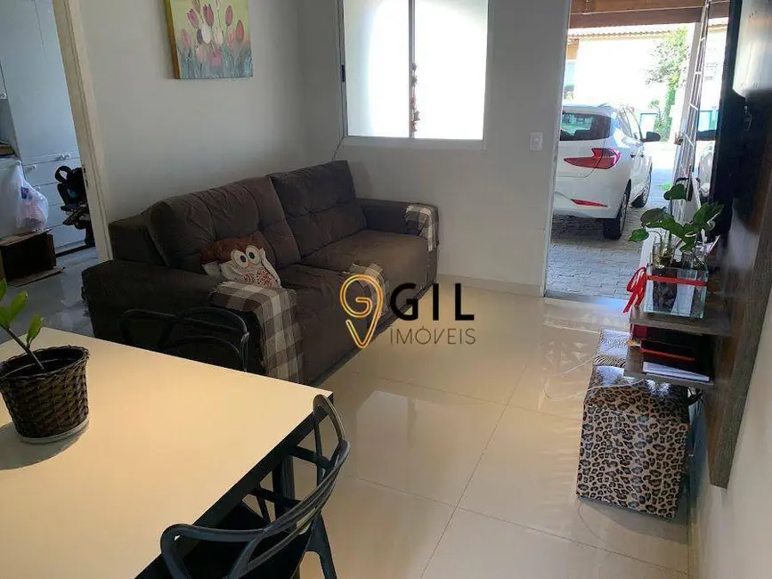 Foto 3 de Casa de Condomínio com 2 quartos à venda, 90m2 em Jardim Marcondes, Jacarei - SP