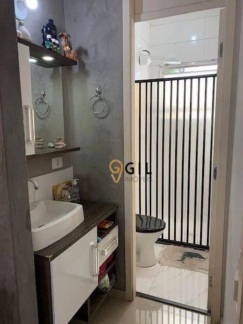 Foto 5 de Casa de Condomínio com 2 quartos à venda, 90m2 em Jardim Marcondes, Jacarei - SP