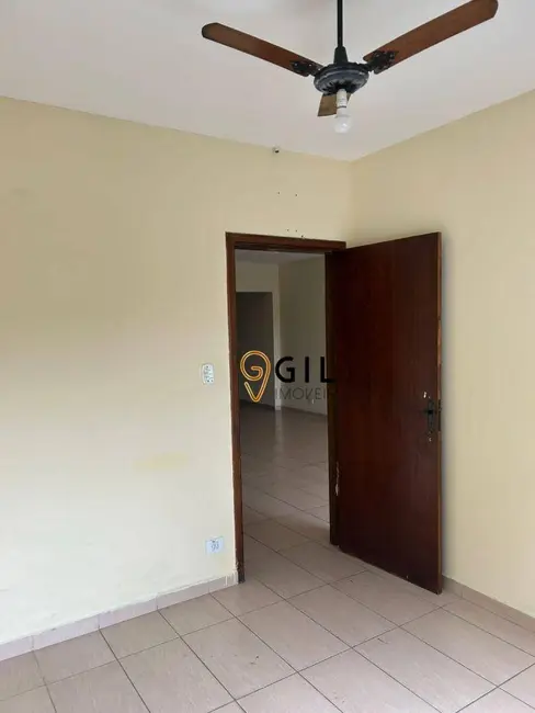 Foto 2 de Sobrado para alugar, 110m2 em Jardim Santa Maria, Jacarei - SP