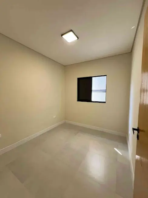 Foto 3 de Casa com 3 quartos à venda, 150m2 em Sao Jose Dos Campos - SP