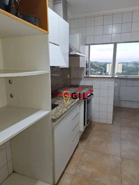 Foto 2 de Apartamento com 2 quartos para alugar, 70m2 em Centro, Jacarei - SP
