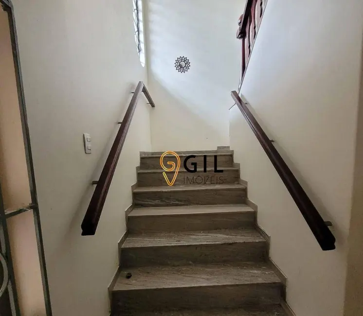 Foto 2 de Sobrado com 4 quartos para alugar, 500m2 em Jardim Santa Maria, Jacarei - SP