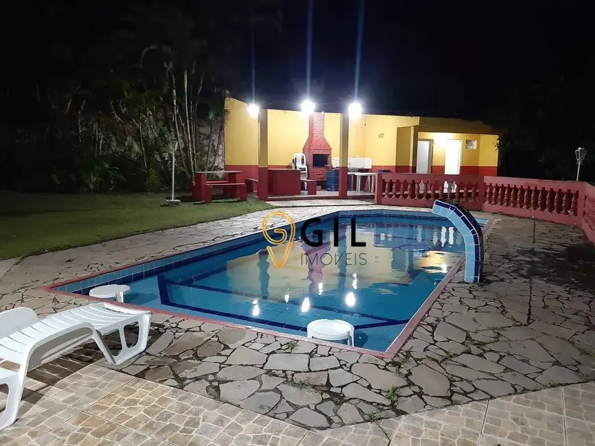 Foto 2 de Chácara com 4 quartos à venda, 4300m2 em Guararema - SP