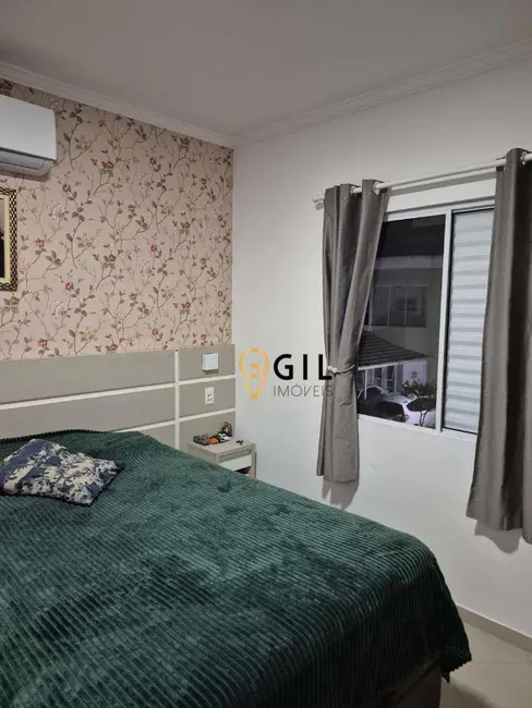 Foto 8 de Sobrado com 2 quartos à venda, 100m2 em Jardim Califórnia, Jacarei - SP