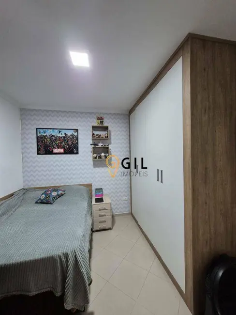 Foto 2 de Sobrado com 2 quartos à venda, 100m2 em Jardim Califórnia, Jacarei - SP