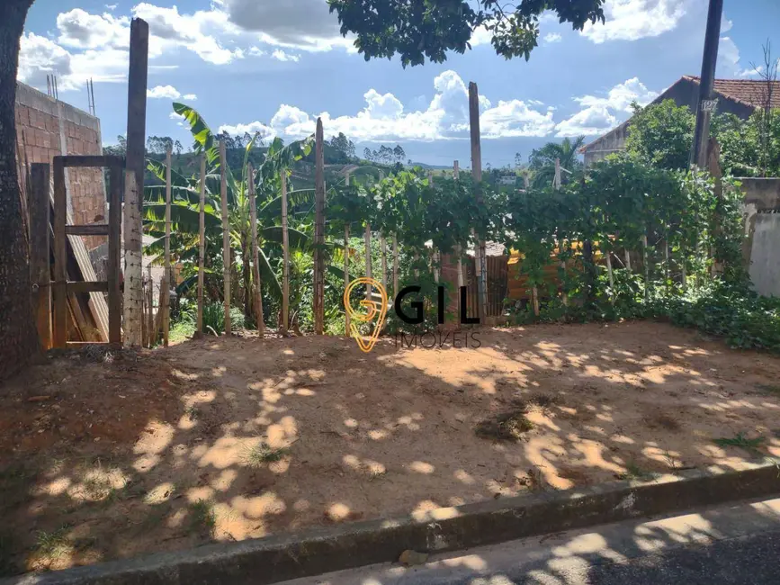 Foto 1 de Terreno / Lote à venda, 152m2 em Primeiro de Maio, Jacarei - SP