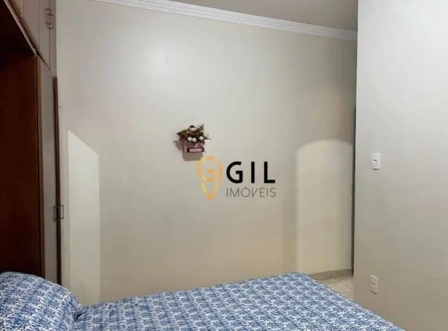 Sobrado com 3 quartos à venda, 250m2 em Sao Jose Dos Campos - SP - imagem 9 Foto 9 de Sobrado com 3 quartos à venda, 250m2 em Sao Jose Dos Campos - SP