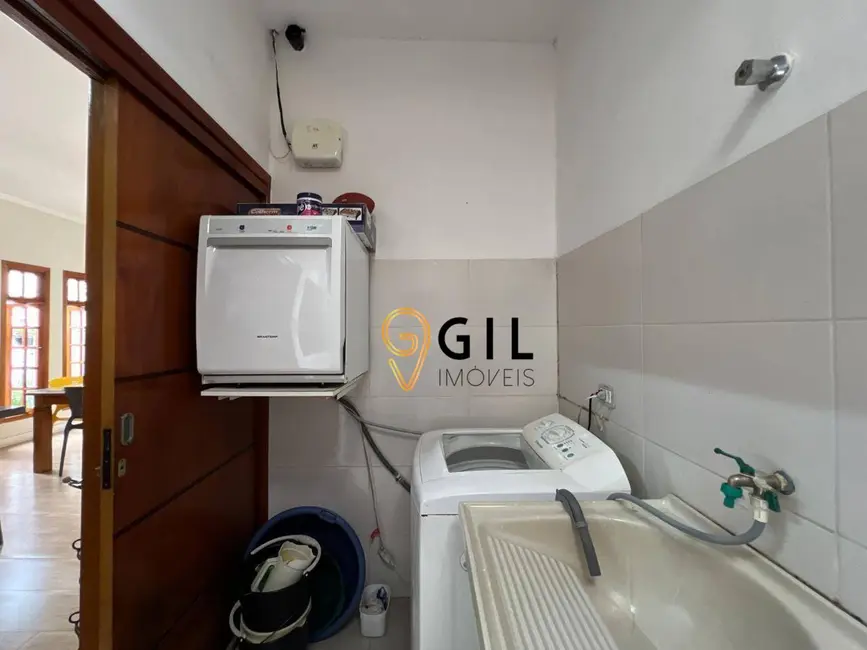 Foto 8 de Casa com 3 quartos à venda, 140m2 em Jacarei - SP