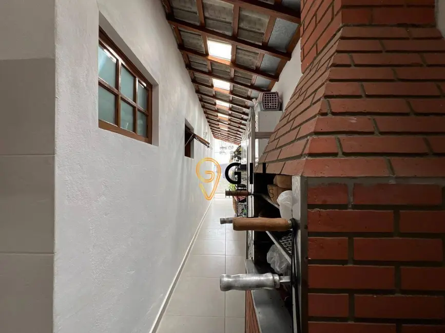 Foto 9 de Casa com 3 quartos à venda, 140m2 em Jacarei - SP