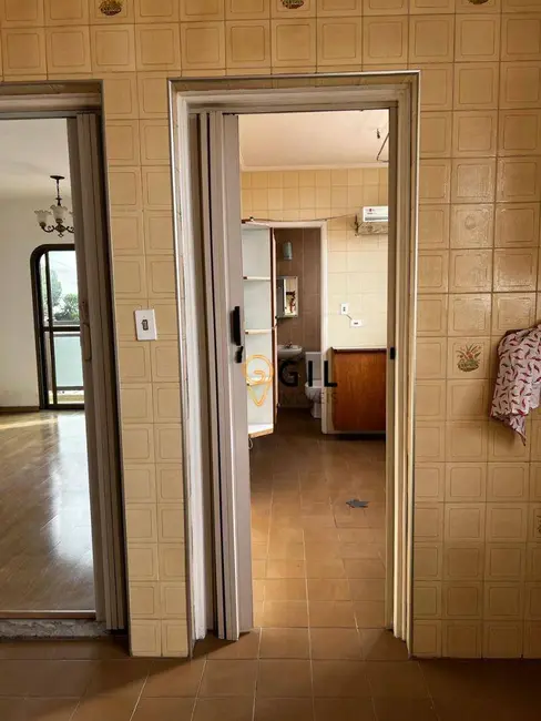 Foto 2 de Apartamento com 3 quartos à venda, 110m2 em Centro, Jacarei - SP