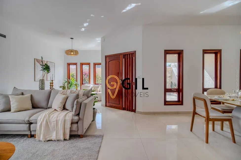 Foto 5 de Sobrado com 7 quartos à venda, 390m2 em Jardim Santa Maria, Jacarei - SP