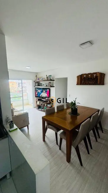 Foto 3 de Apartamento com 3 quartos à venda, 89m2 em Jardim Califórnia, Jacarei - SP