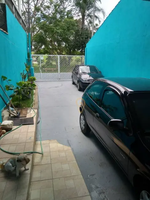 Foto 2 de Casa com 2 quartos à venda, 200m2 em Bandeira Branca, Jacarei - SP