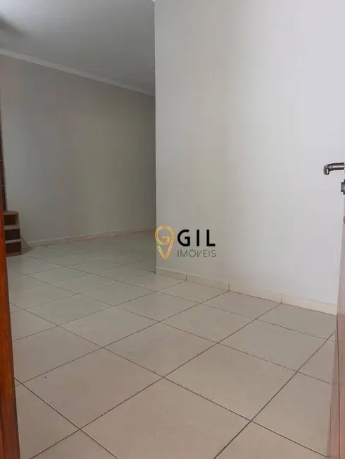 Casa com 2 quartos à venda, 175m2 em Jacarei - SP - imagem 2 Foto 2 de Casa com 2 quartos à venda, 175m2 em Jacarei - SP