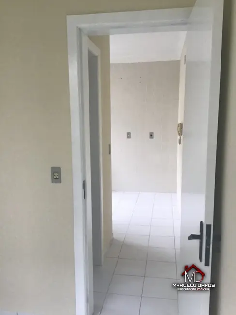 Apartamento com 2 quartos à venda, 44m2 em Afonso Pena, Sao Jose Dos Pinhais - PR - imagem 5 Foto 5 de Apartamento com 2 quartos à venda, 44m2 em Afonso Pena, Sao Jose Dos Pinhais - PR