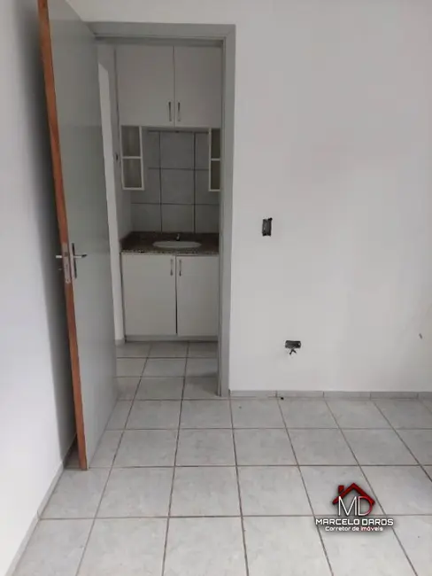 Apartamento com 2 quartos à venda, 44m2 em Vila Juliana, Piraquara - PR - imagem 7 Foto 7 de Apartamento com 2 quartos à venda, 44m2 em Vila Juliana, Piraquara - PR