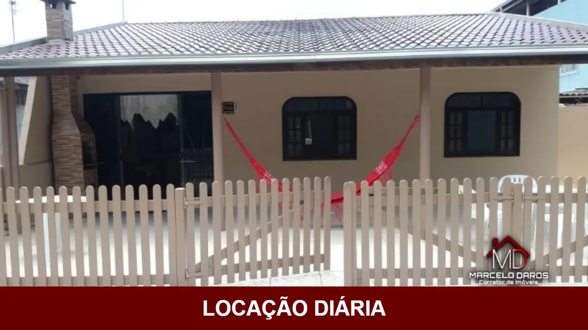 Foto 1 de Casa com 2 quartos à venda, 50m2 em Nereidas, Guaratuba - PR