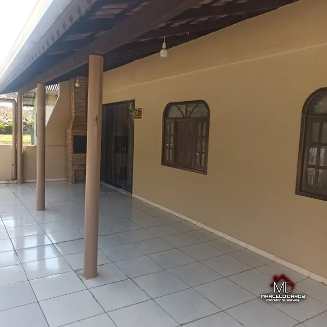 Casa com 2 quartos para alugar, 50m2 em Nereidas, Guaratuba - PR - imagem 5 Foto 5 de Casa com 2 quartos para alugar, 50m2 em Nereidas, Guaratuba - PR