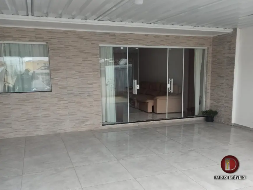 Casa com 2 quartos à venda, 60m2 em Vila Santa Maria, Piraquara - PR - imagem 4 Foto 4 de Casa com 2 quartos à venda, 60m2 em Vila Santa Maria, Piraquara - PR