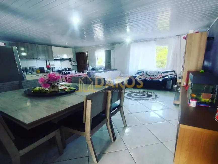 Casa com 3 quartos à venda, 118m2 em Vila Santa Maria, Piraquara - PR - imagem 9 Foto 9 de Casa com 3 quartos à venda, 118m2 em Vila Santa Maria, Piraquara - PR