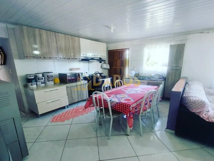 Casa com 3 quartos à venda, 118m2 em Vila Santa Maria, Piraquara - PR - imagem 3 Foto 3 de Casa com 3 quartos à venda, 118m2 em Vila Santa Maria, Piraquara - PR