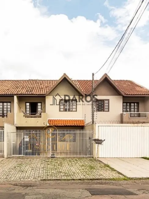 Foto 1 de Casa com 3 quartos à venda, 150m2 em Boqueirão, Curitiba - PR